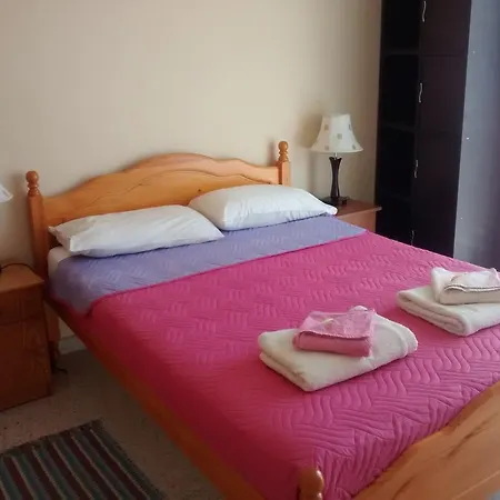 Apartamento Elli City Center Larnaca