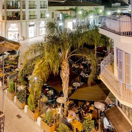 Elli City Center Apartamento *